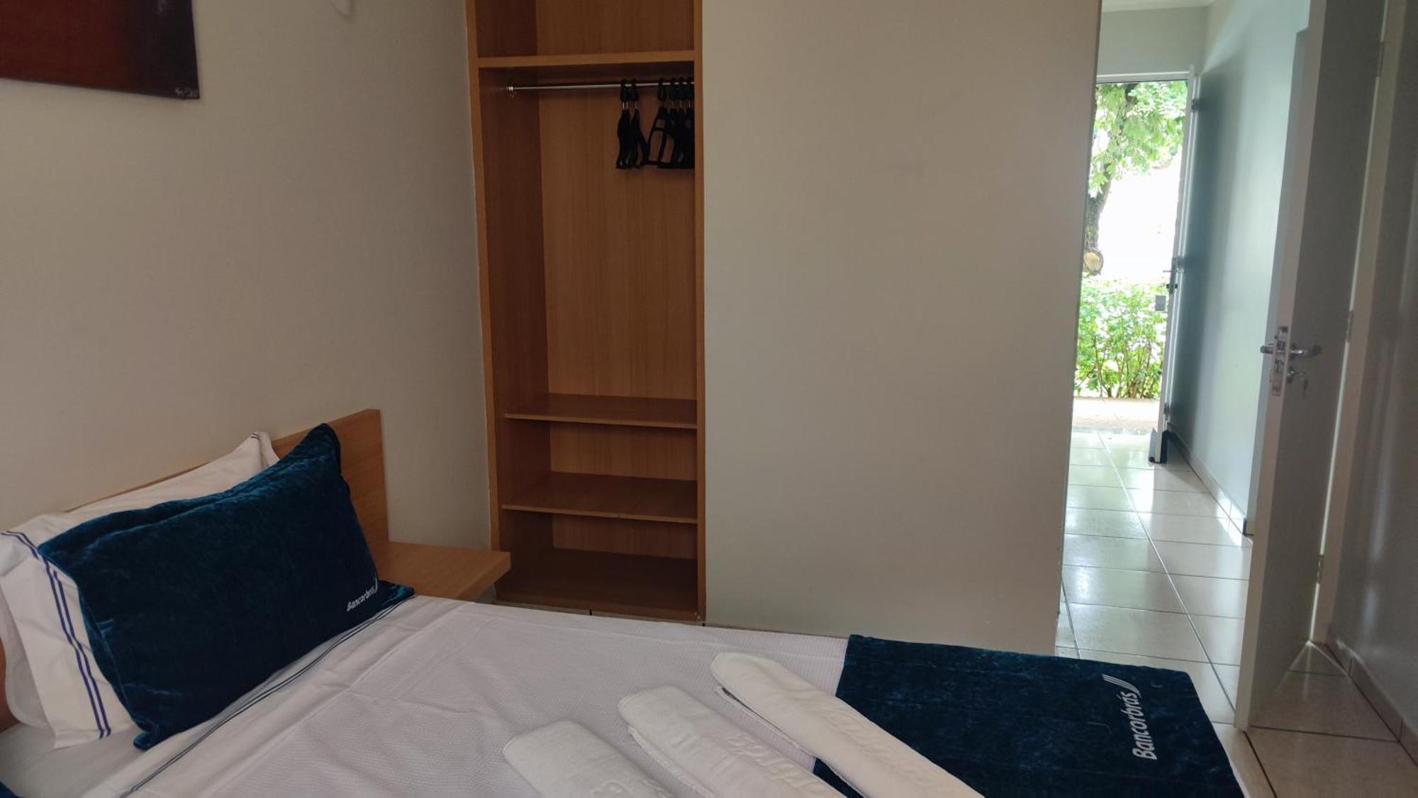 Diroma Fiori - Com Roupa De Cama --- Destinos Combinados Turismo